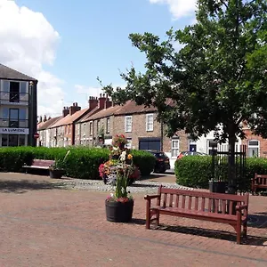 37 Trinity Lane Beverley