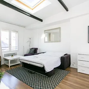 Upper Marais Apartment